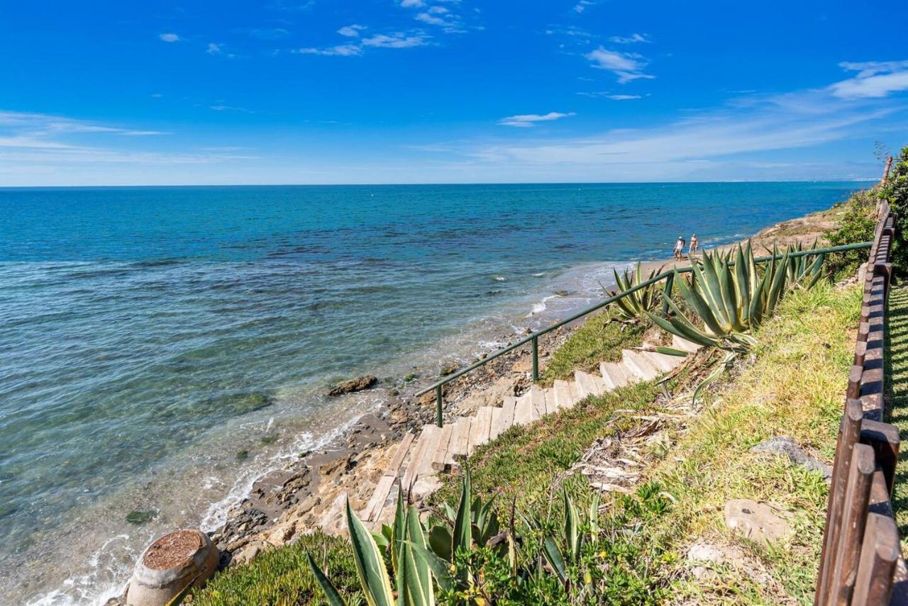 Dunas De - Beachfront 3 Bed Apartamento Marbella